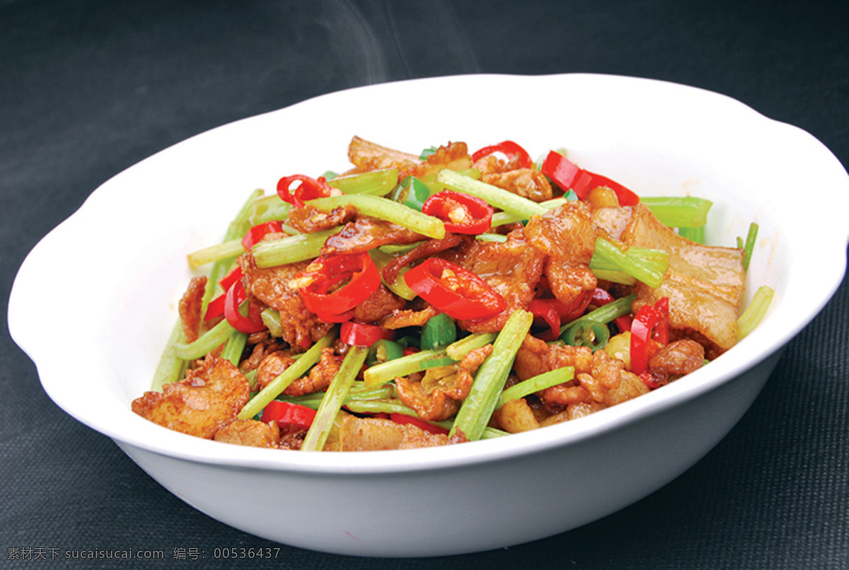 農(nóng)家小炒肉 辣椒 大蒜 農(nóng)家 小炒肉 肉 芹菜 土豬肉 傳統(tǒng)美食 餐飲美食