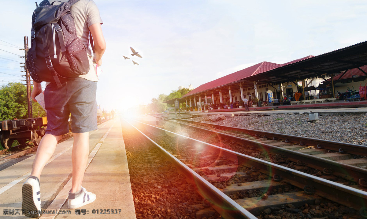 軌道 路 人 遠(yuǎn)行 背包 陽(yáng)光下 旅游攝影
