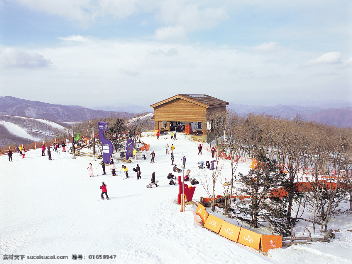 高山 冬季 滑雪场 活动 雪上运动 冬奥会 雪地 寒冷 韩国 景物照片 旅游摄影 自然风景