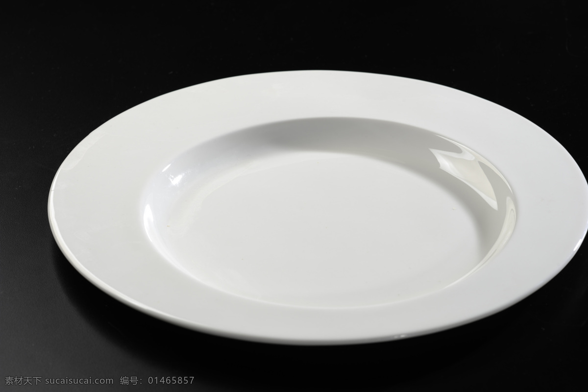 圆盘子 餐具 空盘子 白瓷盘 餐具厨具 餐饮美食