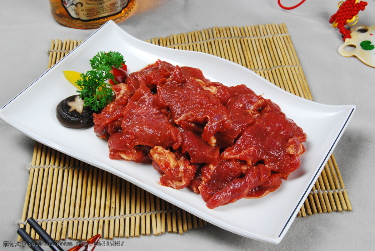 秘制牛肉 飄香牛肉 火鍋 燒烤菜 烤肉 燒烤 老式燒烤 中式菜肴 中餐 餐廳菜譜 中華美食 餐飲美食 傳統(tǒng)美食