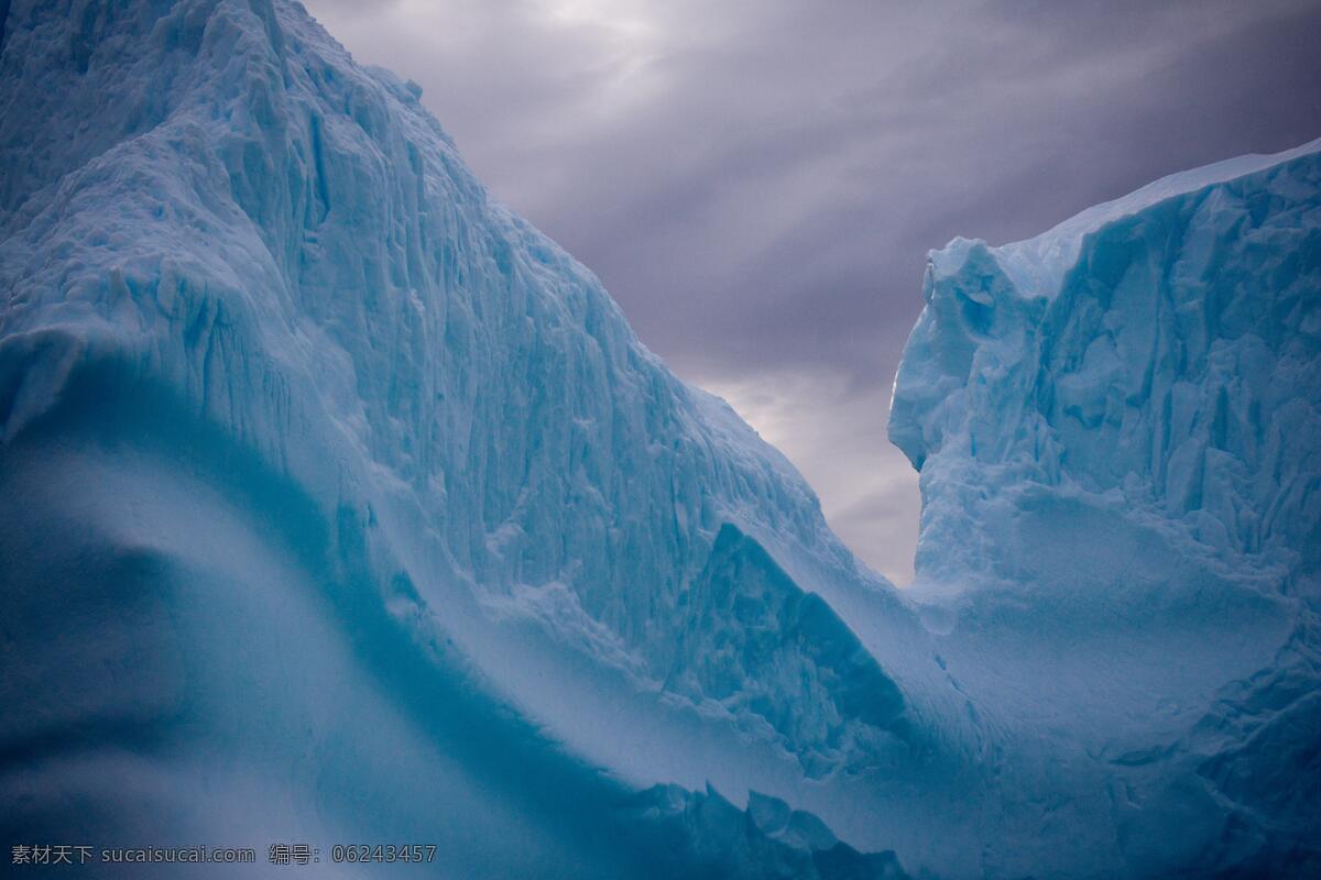 冰天雪地 冰雪 冰山 冰海 冰河 冰湖 冰川 雪地 雪花 南极 北极 北欧 北方 冰冻 结冰 冬季 冬天 寒冷 零下 自然风光 自然 风景 旅游 森林 自然景观 自然风景