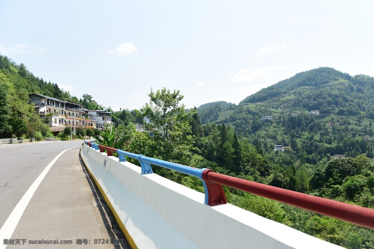 鄉(xiāng)村 道路 汽車 交通 公路 農(nóng)村 出行 延伸 恩施州 恩施市 戶外 方向 旅行 湖北 恩施 背景路徑 路面 車 車輛 運輸 速度 道路運輸 水泥路 汽車素材 藍天 白云 云朵 物流 國道