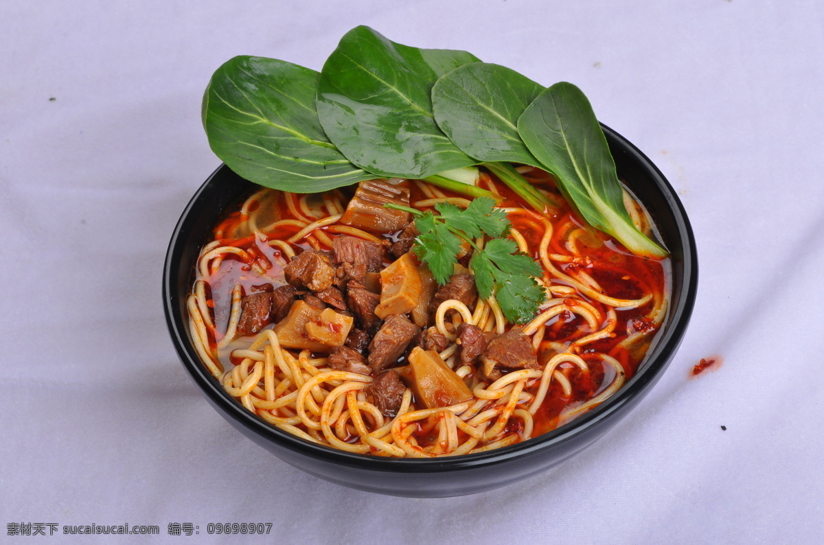 紅燒牛肉面 小面 主食 竹筍面 餐飲美食 傳統(tǒng)美食