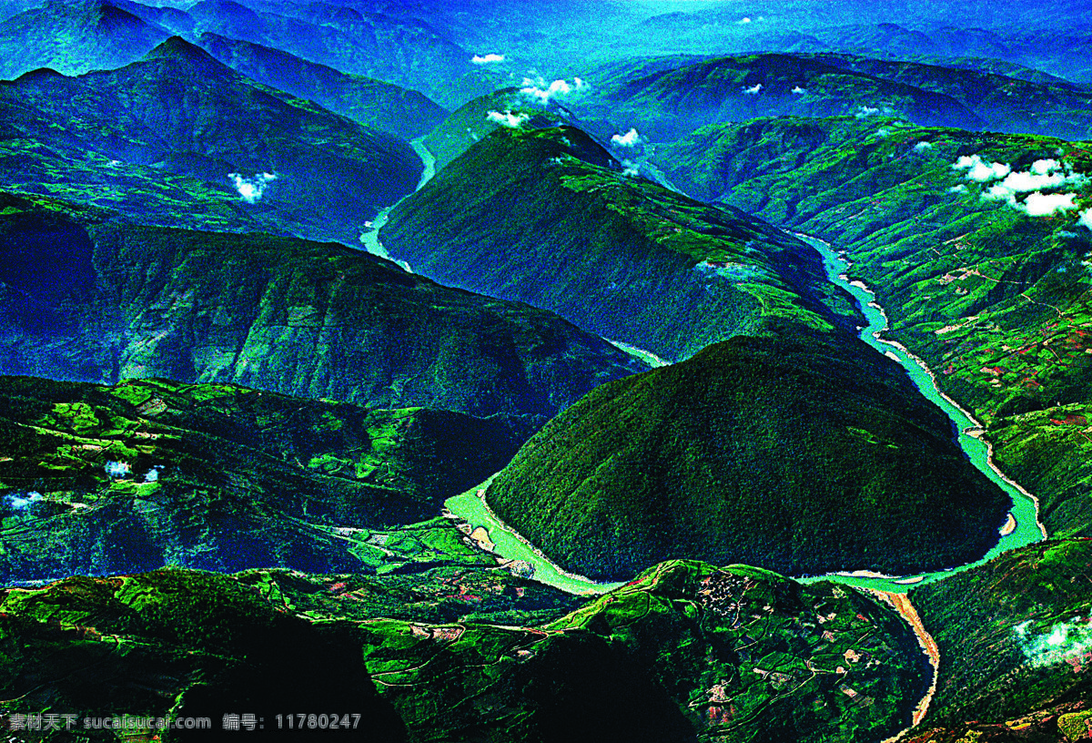 高黎贡山 最末 端的 怒江 大回转 三江口 苍穹 下 高黎贡 青山 高山 大山 溪流 山顶 自然景观 摄影图库 自然风景