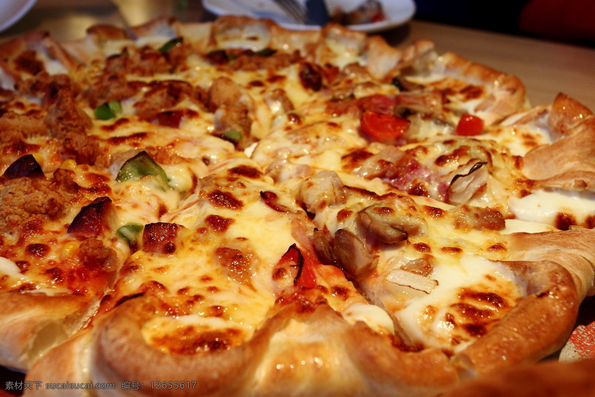 必胜客 双拼 披萨 必胜客披萨 双拼披萨 香脆鸡肉披萨 新奥尔良 风情 烤肉 西餐美食 餐饮美食