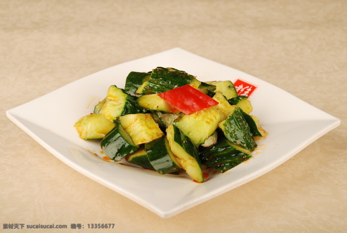 涼拌黃瓜 特色 美味 可口 口感好 香 色澤好看 餐飲美食 傳統(tǒng)美食