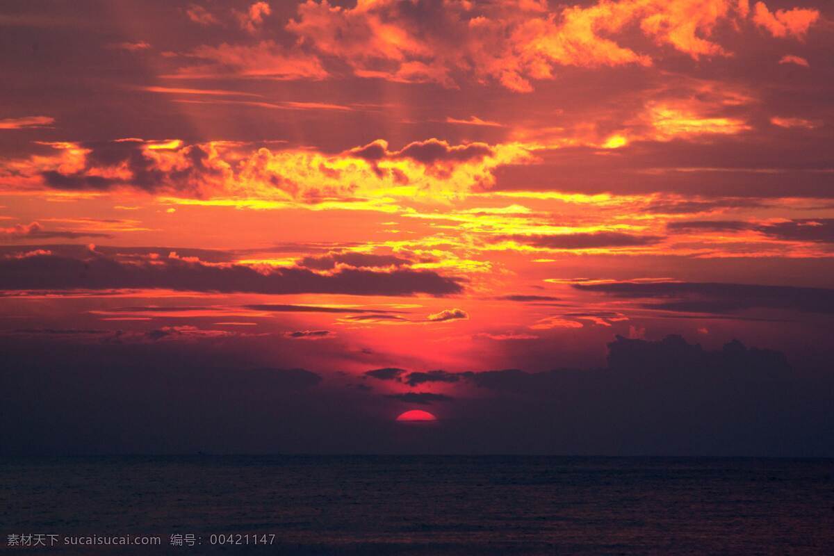 夕阳 日落 红色 黄色 梦幻 落日 日暮 太阳 天空 红色的天空 黄色的天空 大海 海平面 海边的落日 日出 朝阳 自然景观 山水风景