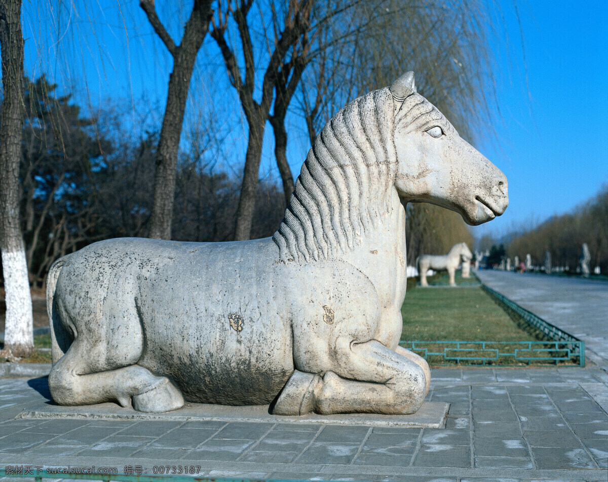 石马 马 马图片 雕刻 雕塑 石头 蓝天 树木 建筑园林 建筑设计 环境家居