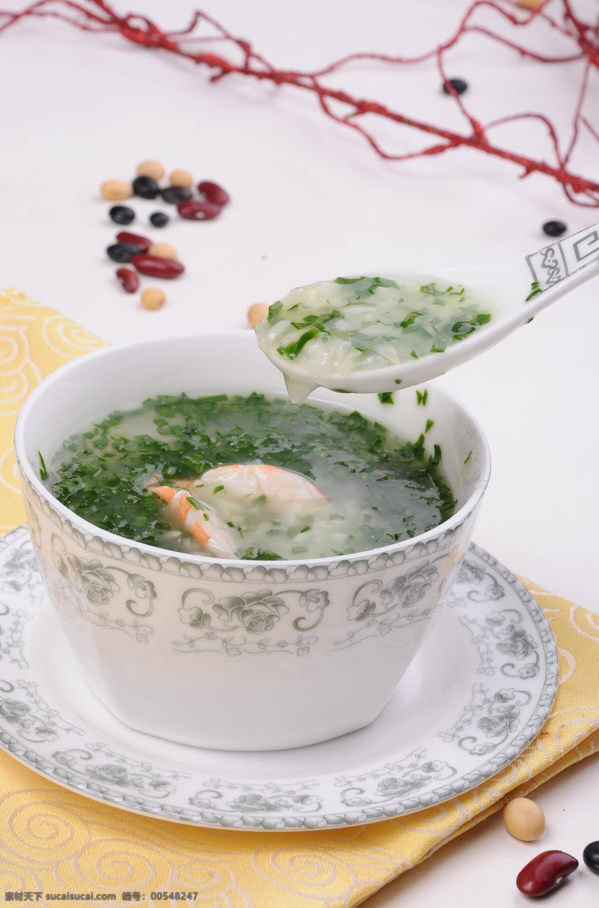 餐饮 餐饮美食 传统美食 大虾 美食 盘子 勺子 蔬菜虾仁 全鱼道 蔬菜 虾仁 虾子 小勺 全鱼道拍摄 风景 生活 旅游餐饮