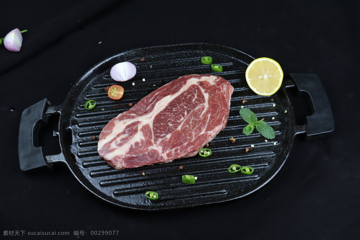 牛排 牛肉 牛扒 烹饪 特级牛肉 生肉 摆盘 美食 熟食 餐饮美食 传统美食