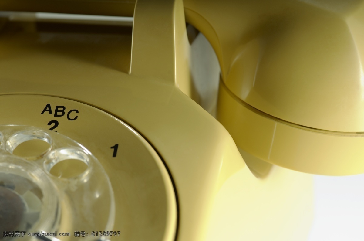 老式 拨号 电话 高清图片 物品 科技 科学 高科技 现代科技 金属 数字 光泽 黄色 拨号电话 电脑数码 生活百科