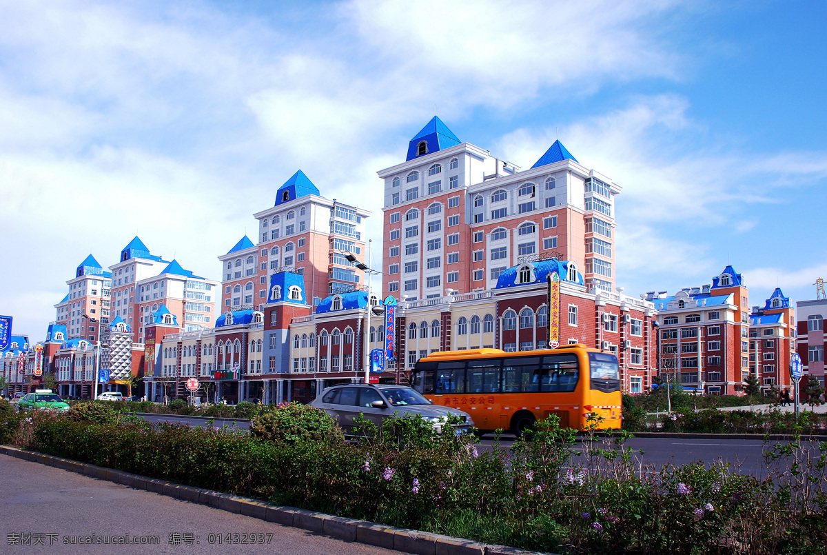 白云 车辆 城市建筑 出租车 国内旅游 花丛 街道 蓝天 满洲里市街景 满洲里市 口岸 楼房 旅游 旅游摄影 psd源文件