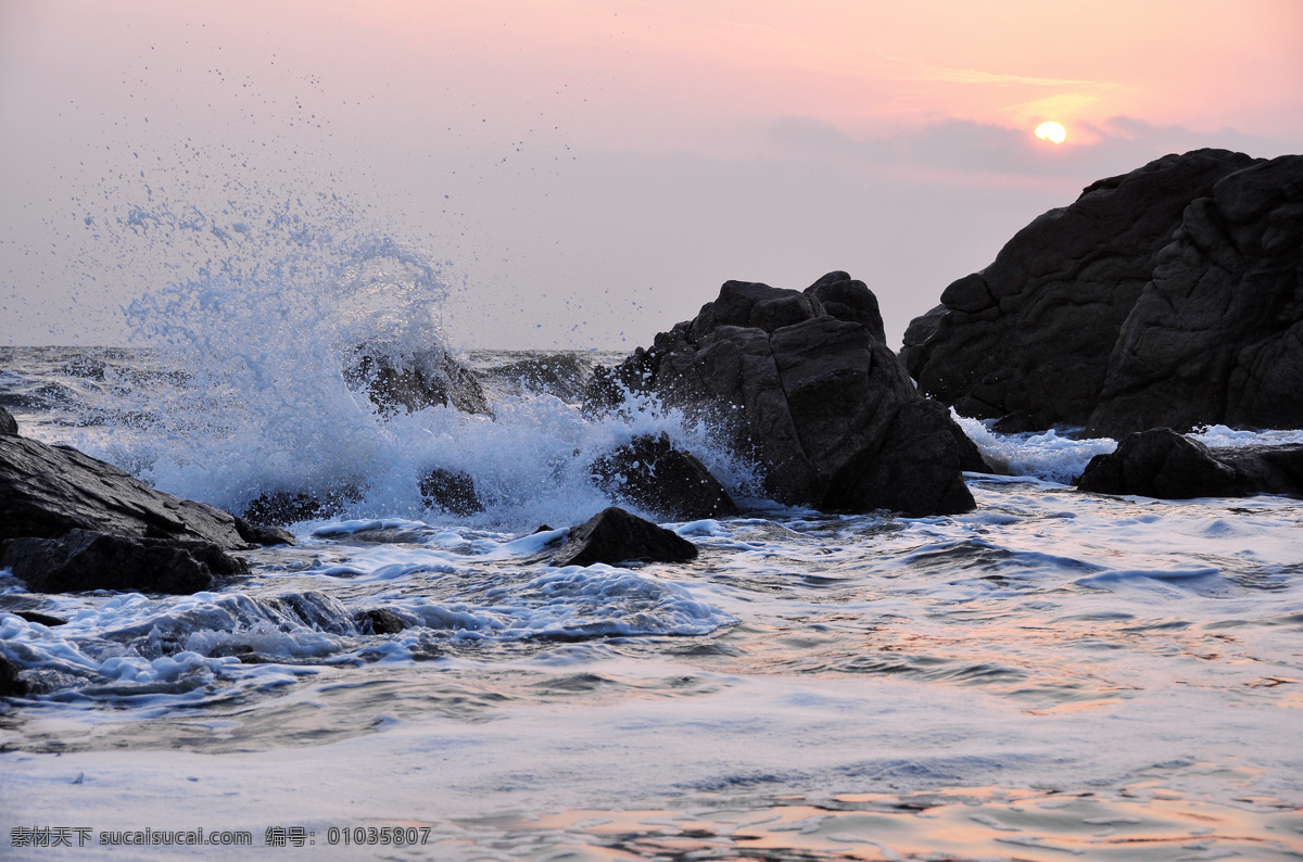 大海 海浪 海滩 卵石 日落 自然风景 自然景观 psd源文件
