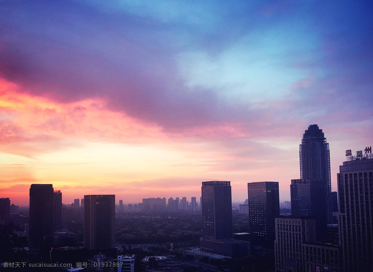 城市日出 城市 皮革城 日出 高楼大厦 海宁 都市 建筑 城市风光 早晨 朝阳 城市全貌 城市全景 俯瞰城市 俯看城市 摄影图 建筑园林 建筑摄影