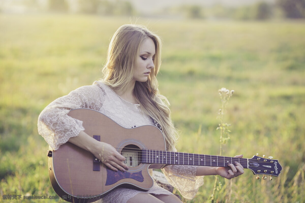 弹 吉他 美女图片 美女 高清 吉他美女 弹吉他 唯美美女 乐器