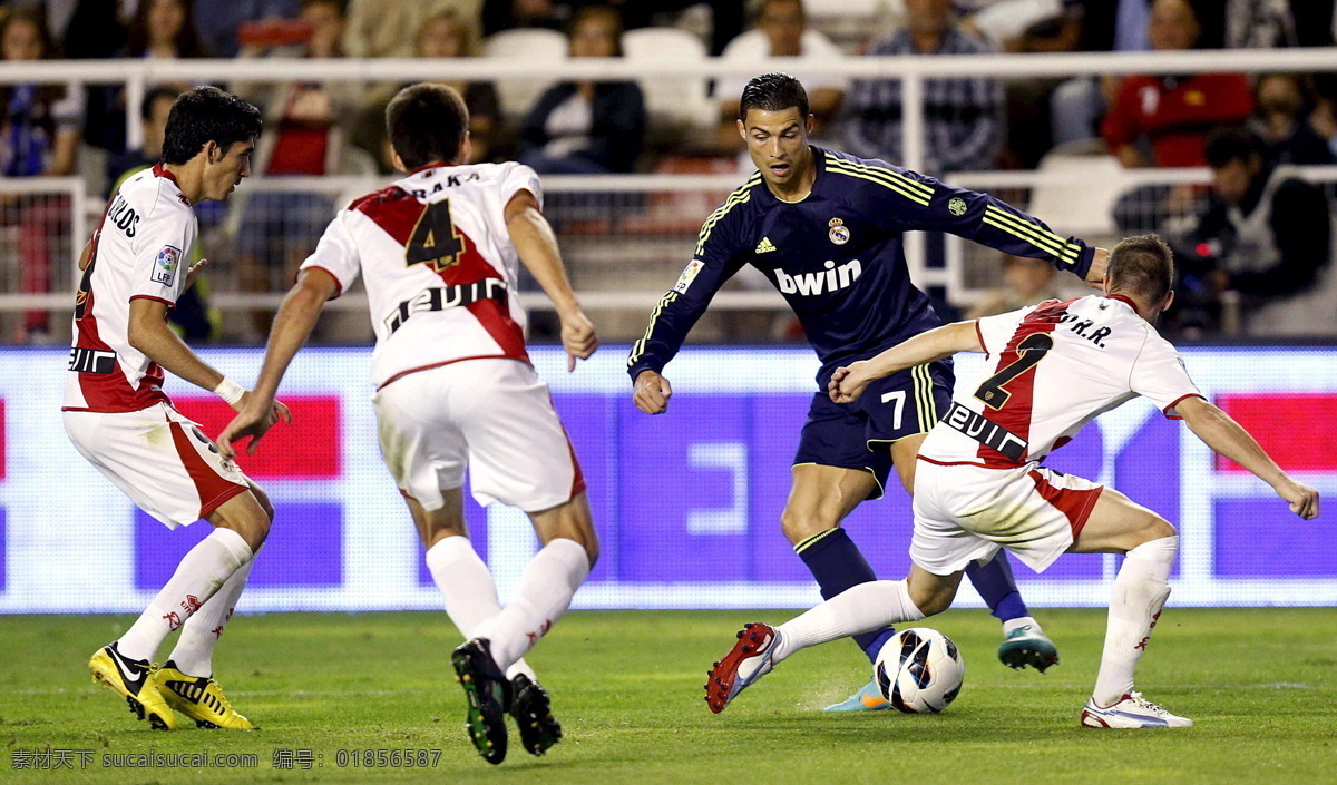 c罗 明星偶像 人物图库 足球 足球明星 克里斯蒂 亚诺 罗纳尔多 cristiano ronaldo 小小罗 皇马 巴萨 西甲 realmadrid 皇家马德里 矢量图 日常生活