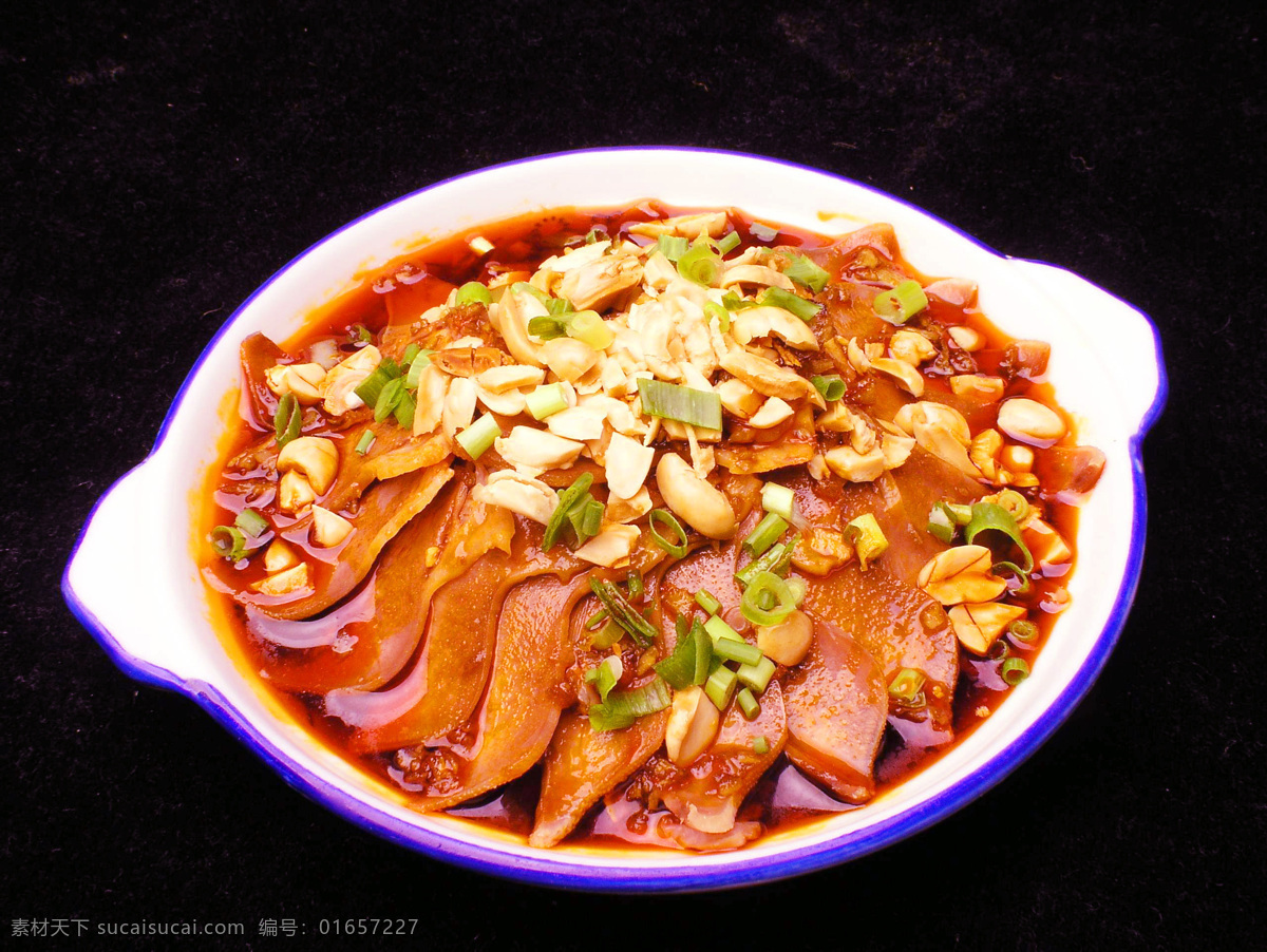炒蘑菇 炒菜 菜 菜肴 中国菜 传统菜 美食 中国美食 美味 菜品 中国菜系 饮食类 餐饮美食 传统美食