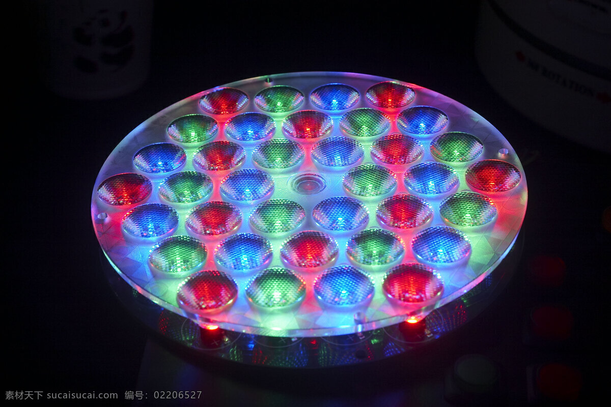 舞台灯 led 灯具 节能灯 生活百科 绚丽 灯珠 三原色 娱乐休闲 家居装饰素材 灯饰素材