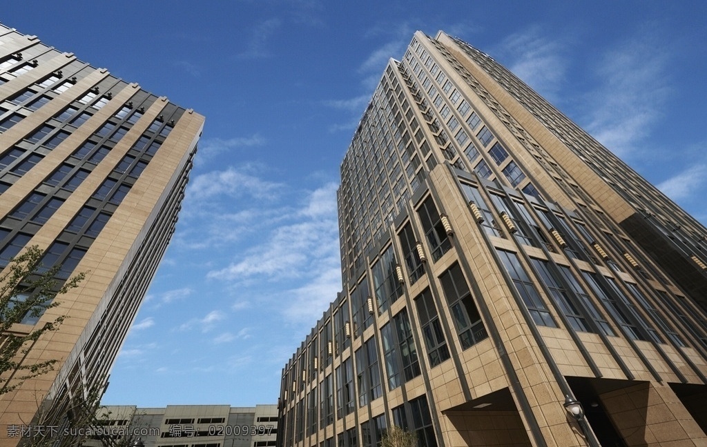 上海 文通财富 国际 写字楼 大厦建筑 多层 高层 裙房 现代企业 办公楼 树木 蓝天白云 景观 旅游随拍 自然景观 建筑景观
