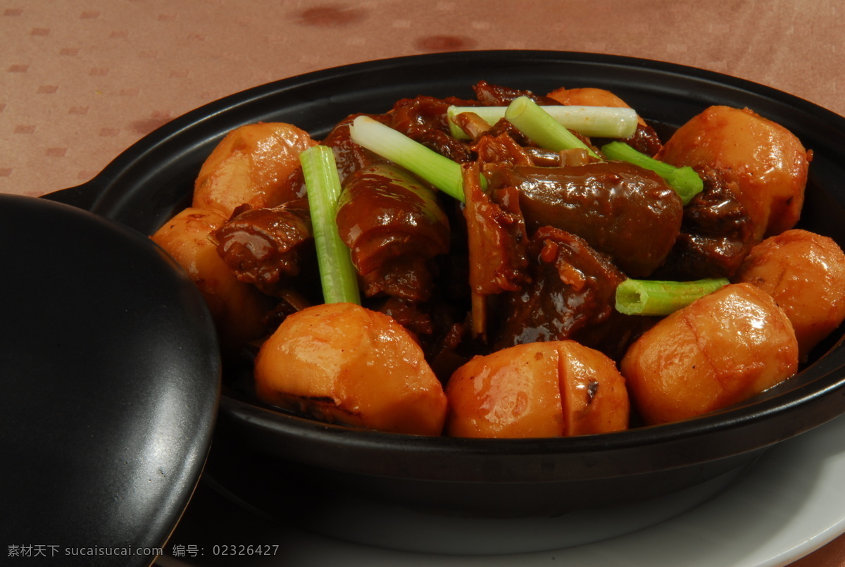 茨菇焖鹿腩 美食 饮食 餐饮 菜式 美味 厨房 茨菇 焖类 鹿片 腩肉 餐饮美食 传统美食