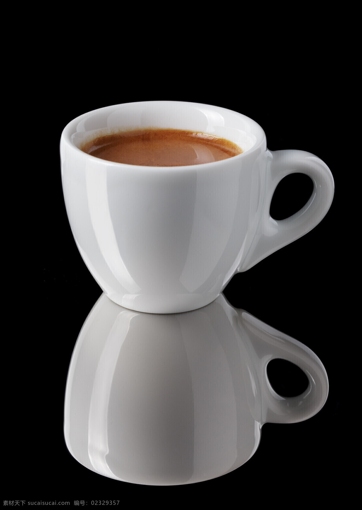白色 咖啡杯 前 视图 香浓咖啡 咖啡 休闲饮品 咖啡特写 白色咖啡杯 咖啡豆 倒咖啡 咖啡拉花 咖啡柱 咖啡机 磨咖啡 咖啡机流咖啡 黑色