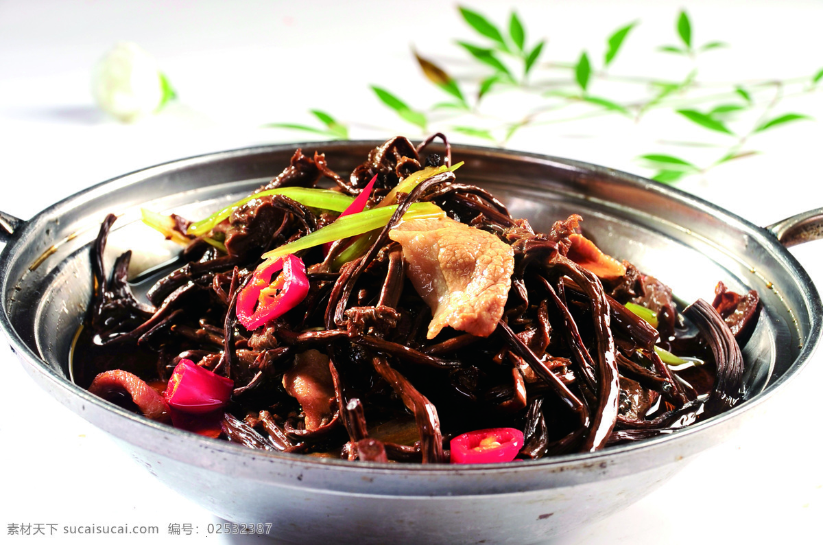 干锅茶树菇 美食 中国菜 八大菜系 中餐 炒菜 美味 饭店 美食图片 美食素材 饭店宣传 中国美食 中国美味 舌尖中国 中餐照片 调料 佐料 酱料 餐饮美食 传统美食