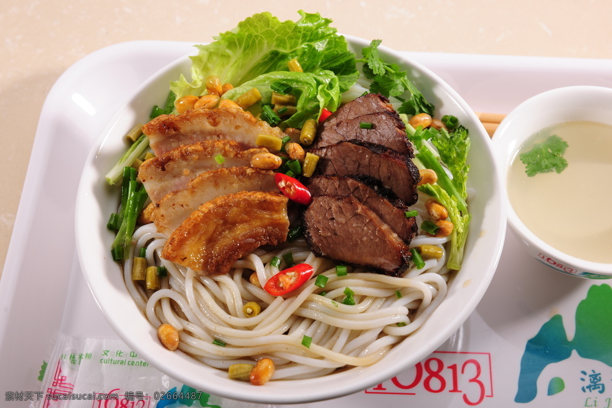 桂林米粉 卤菜粉 米粉 桂林特产 锅烧粉 米粉近景 美食 餐饮美食 传统美食