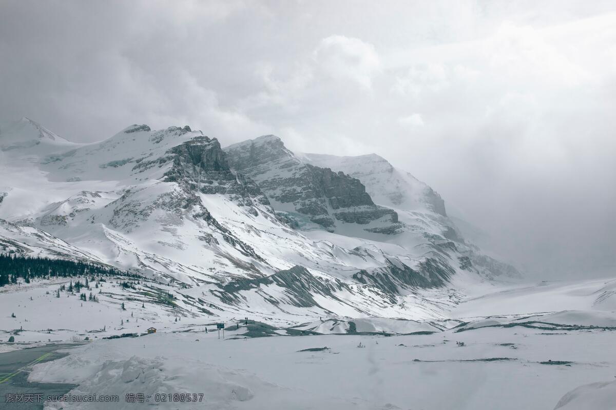 极地雪景 雪山 壁纸 桌面壁纸 湖面 冰面 雾气 自然景观