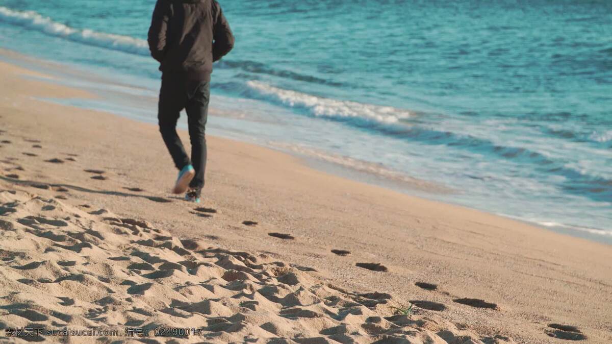 在沙滩上散步 自然 人 巴塞罗那 海滩 西班牙 西班牙的 太阳 阳光 夏天 假期 假日 旅行者 目的地 游客 旅游 沙 多沙的 海 岸 海岸线 海洋 欧洲 酒店 求助 地中海 白色 热带的 行走 男人 腿 脚 脚步声 脚步声沙
