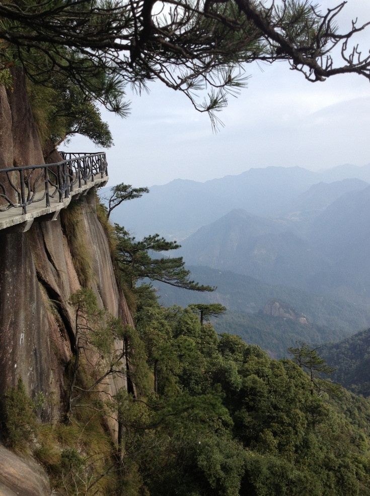 黄山栈道 山峰 黄山 层峦 苍翠 岩石 远山 栈道 国内旅游 旅游摄影