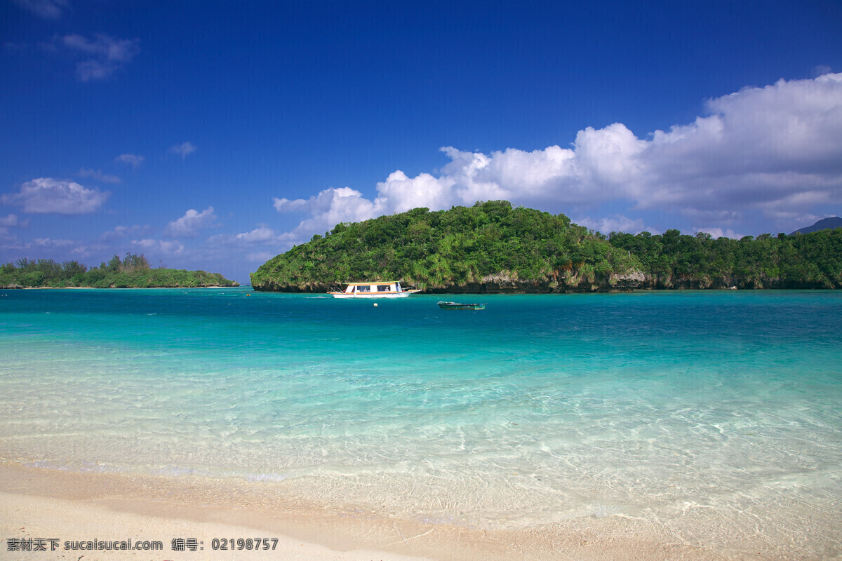白云 碧海 碧水蓝天 岛屿 风光摄影 国外旅游 海水 海洋 碧水 蓝天 云 天空 绿水 沙滩 小岛 树木 游艇 旅游摄影 风景 生活 旅游餐饮