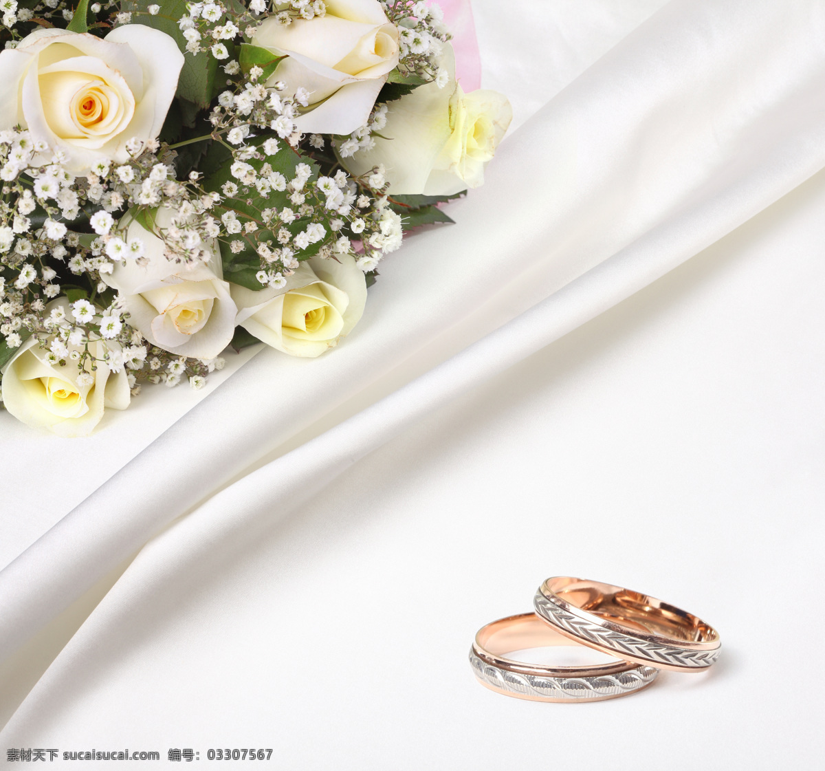 结婚 戒 玫瑰 玫瑰花 鲜花 婚庆 结婚戒指 对戒 黄金戒指 丝绸背景 其他类别 生活百科 白色