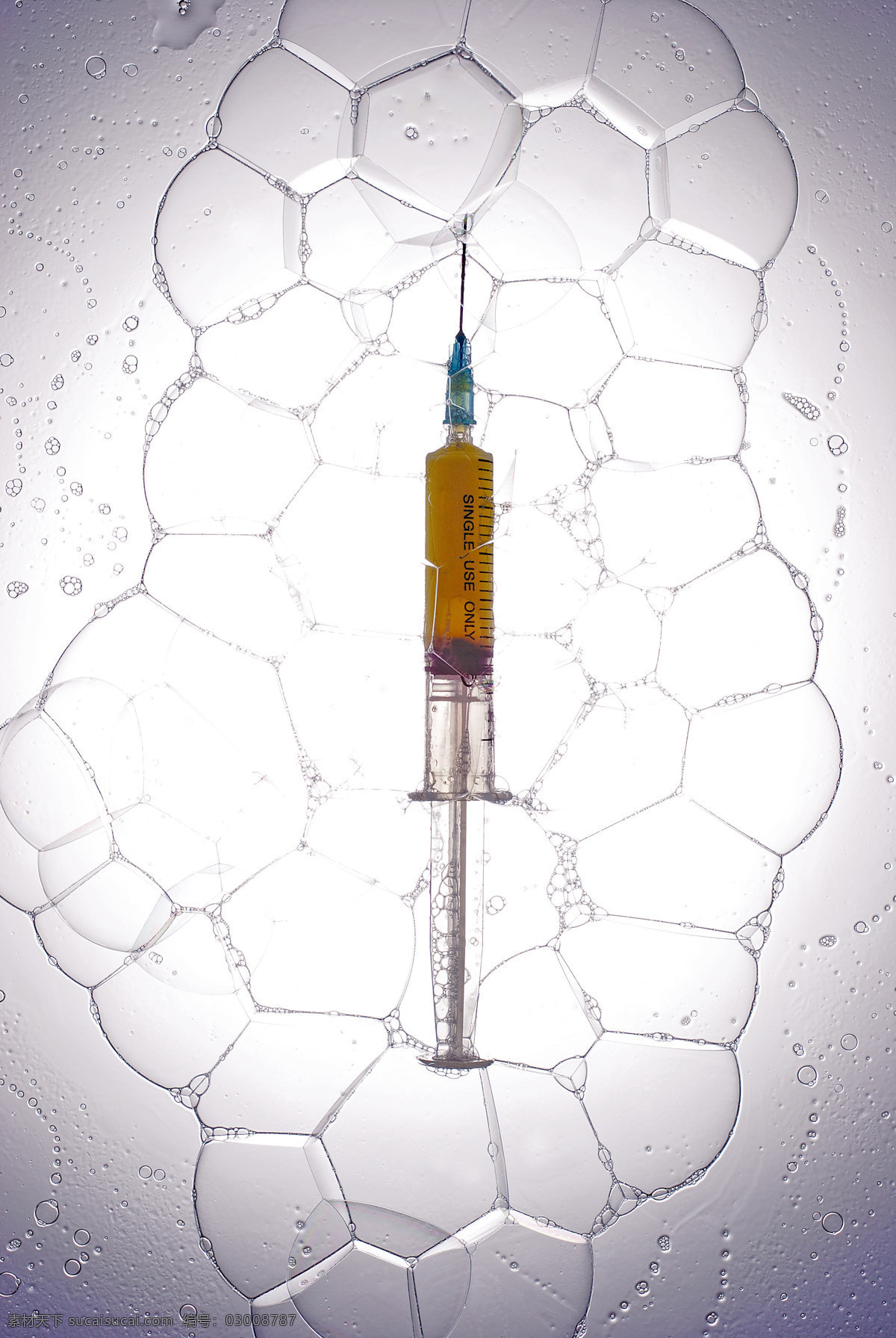 注射器 玻璃注射器 针筒 注射剂 医疗设备 注射 打针 输液 营养液 穿刺 皮试输液 针灸 输氧 输血 放射 治疗 化疗 医疗保健 医疗护理 现代科技