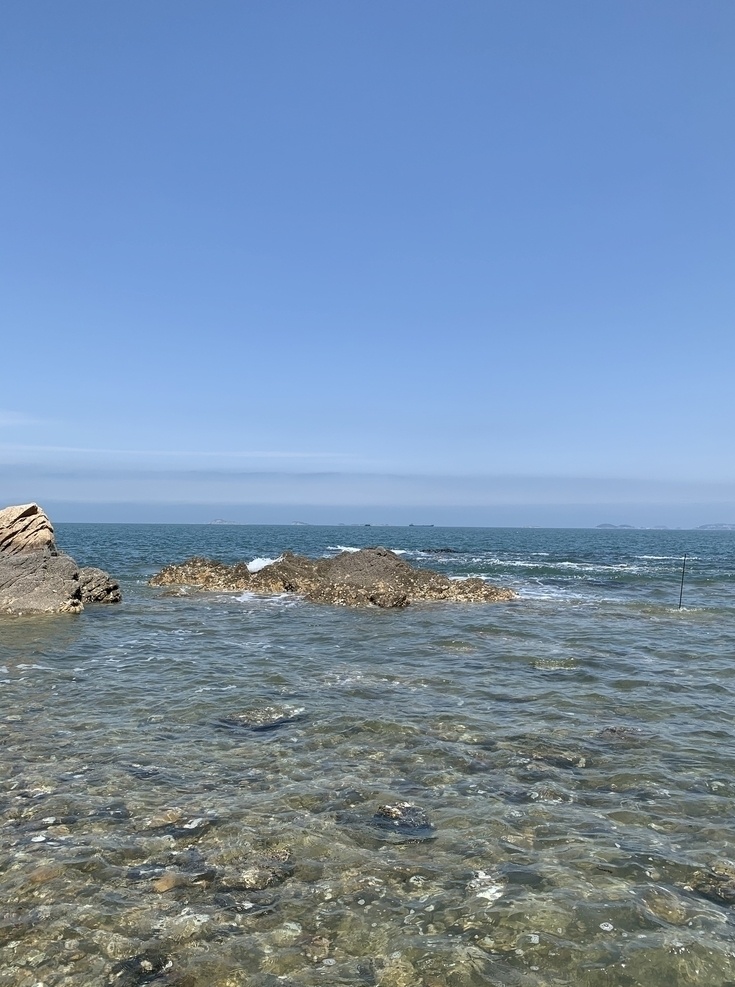 海天一色图片 蓝天 海边 云雾 烟台海边 清澈见底 旅游摄影 国内旅游