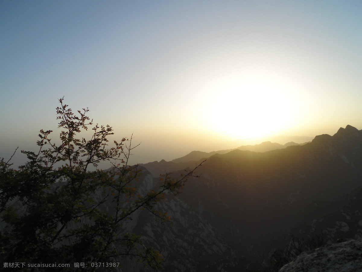 华山日出 日出 华山 山顶 山峰 自然景观 自然风景