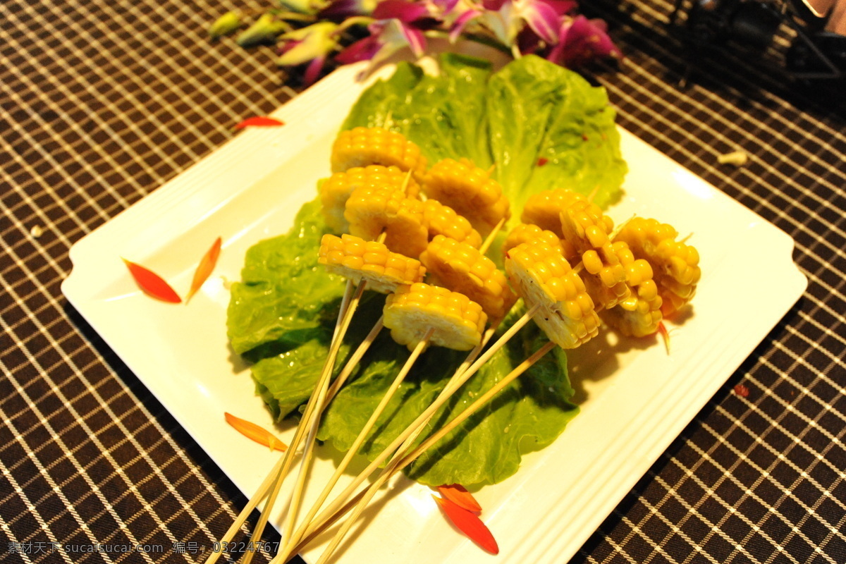 玉米 串串 餐厅 拍摄 火锅 鸳鸯锅 串串火锅 成都火锅 高清火锅 全辣锅 菜品 餐厅拍摄 蔬菜 串串香 玉米串串 餐厅设计 餐饮美食 传统美食