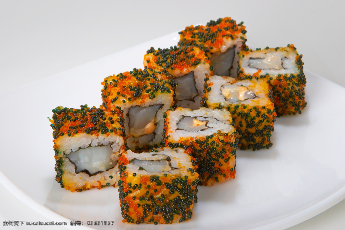 寿司卷 寿司 日本 美食 白饭 乌贼 盘子 紫菜 鱼子 美奶滋 日本美食 餐饮美食