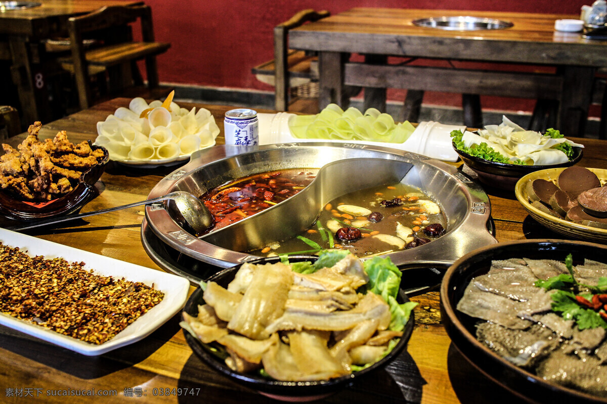 重庆火锅 火锅 重庆 餐饮 火辣 热闹 欢聚 餐饮美食 传统美食