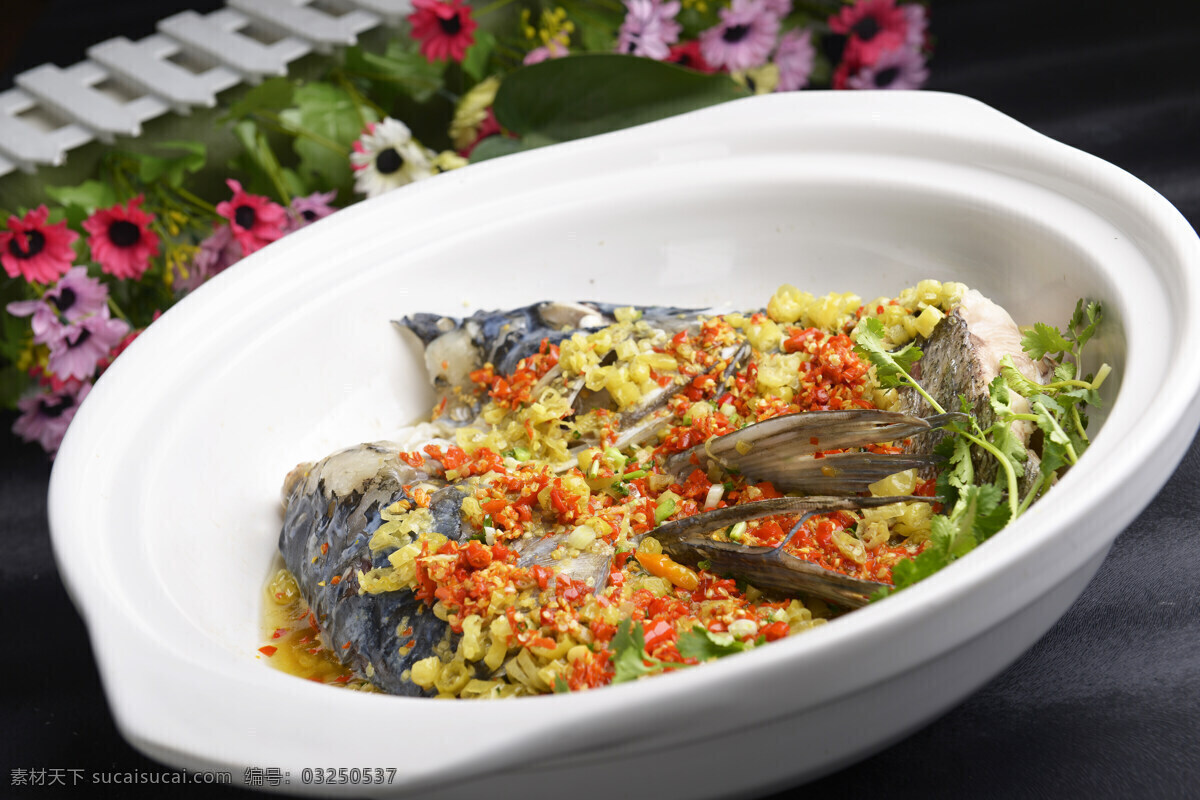 鱼头 开胃鱼头 鱼头王 剁椒鱼头 湘菜 餐饮美食 传统美食