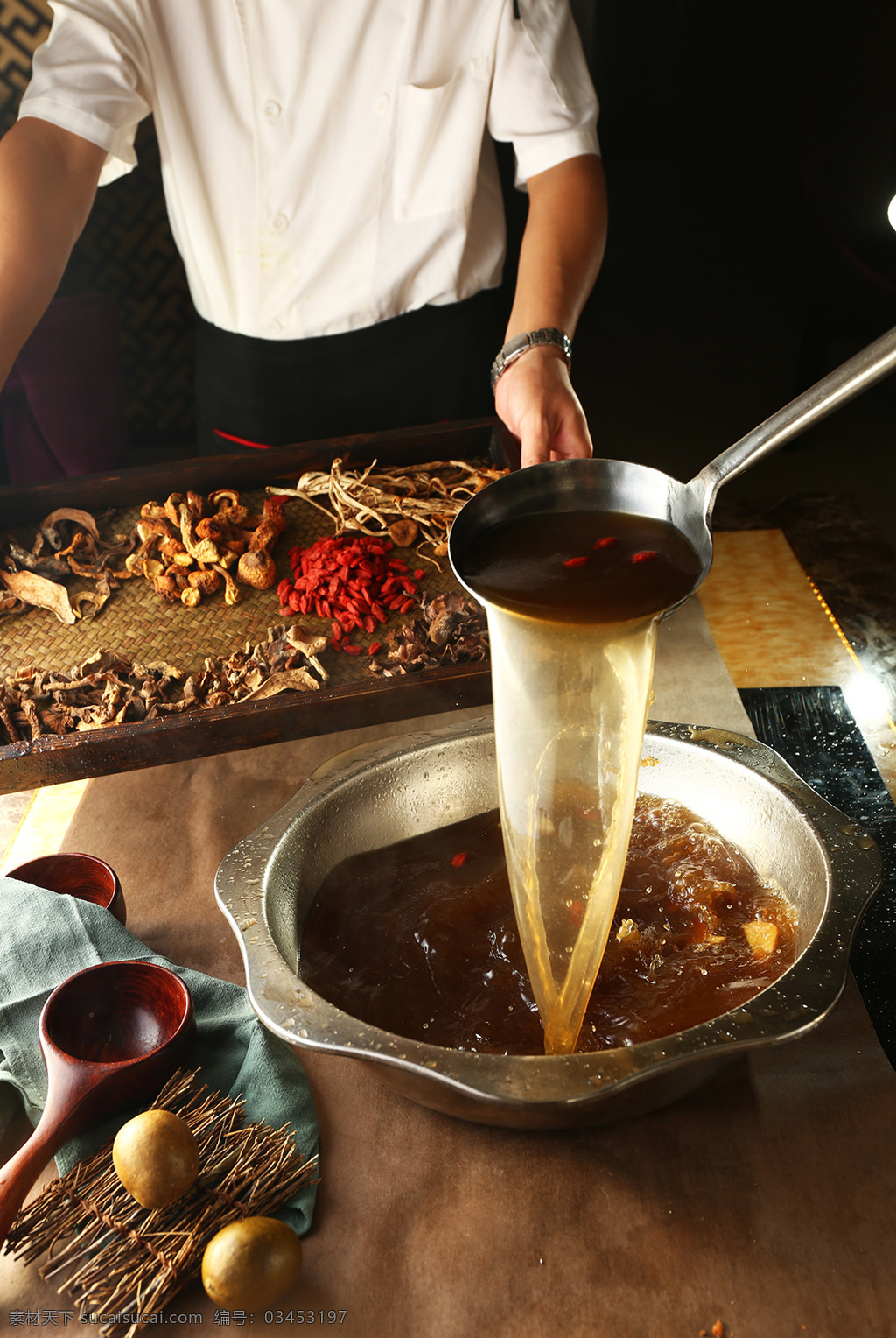 火锅菌汤 菌汤 火锅 四川火锅 涮食 美食 菜谱 菜谱照片 菜牌 餐饮美食 西餐美食