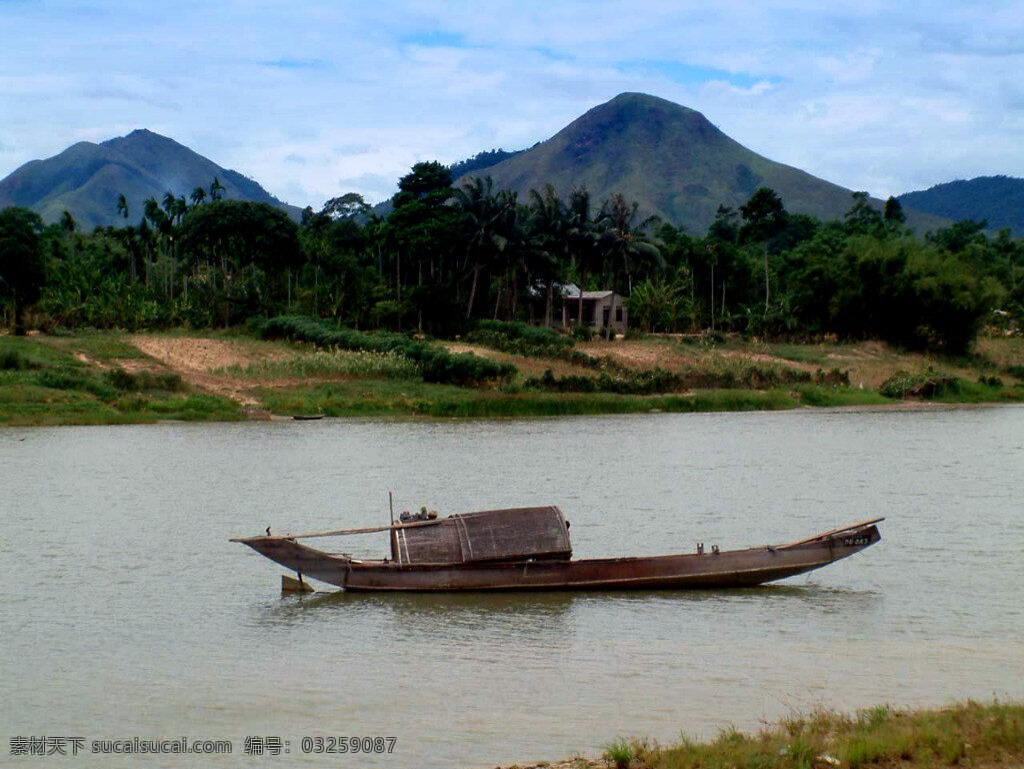 山水风景 自然景观 小船 小河 远山