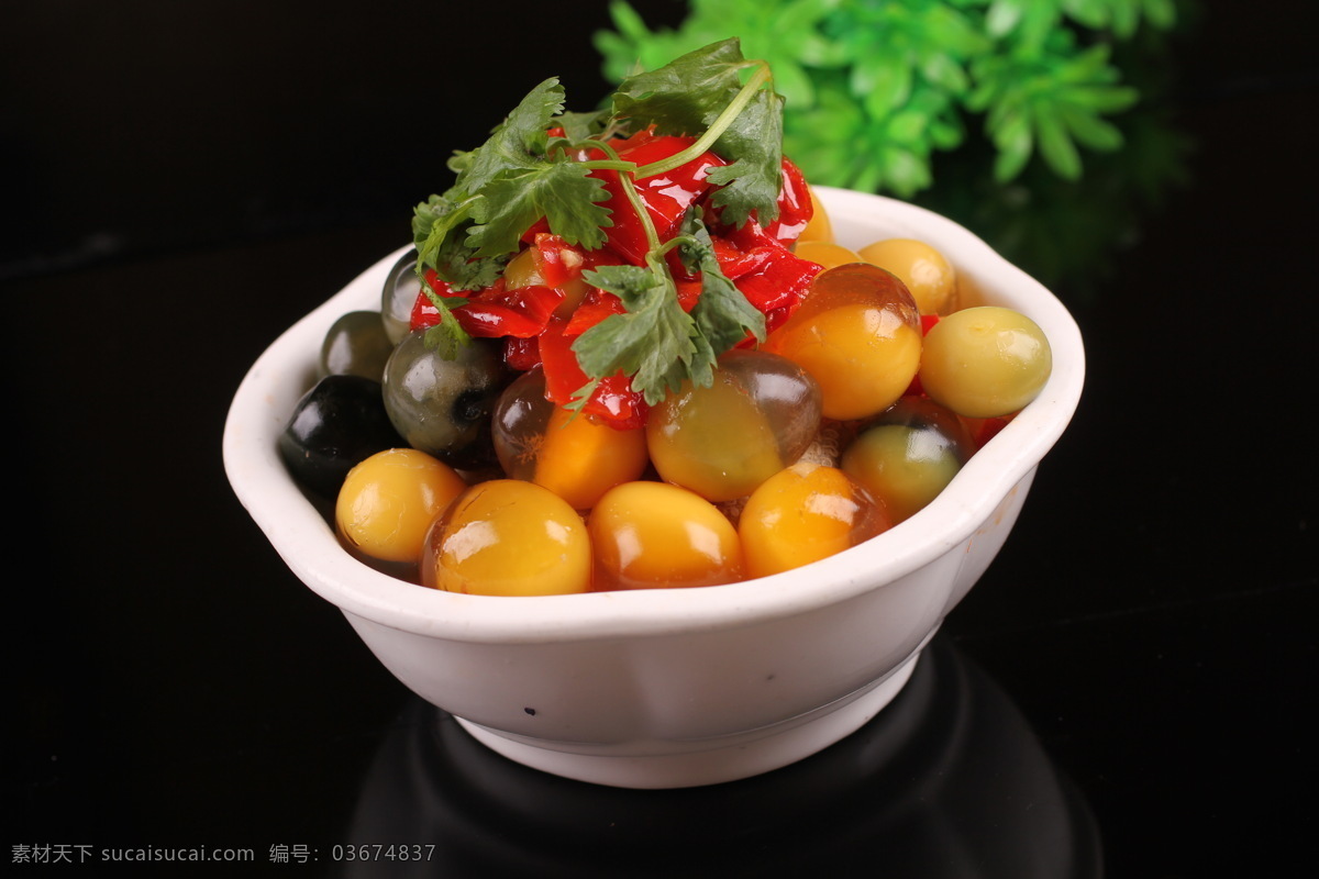 剁椒皮蛋 剁椒 皮蛋 美食 美味 佳肴 冷菜 凉菜 小皮蛋 变蛋 菜图 餐饮美食 传统美食