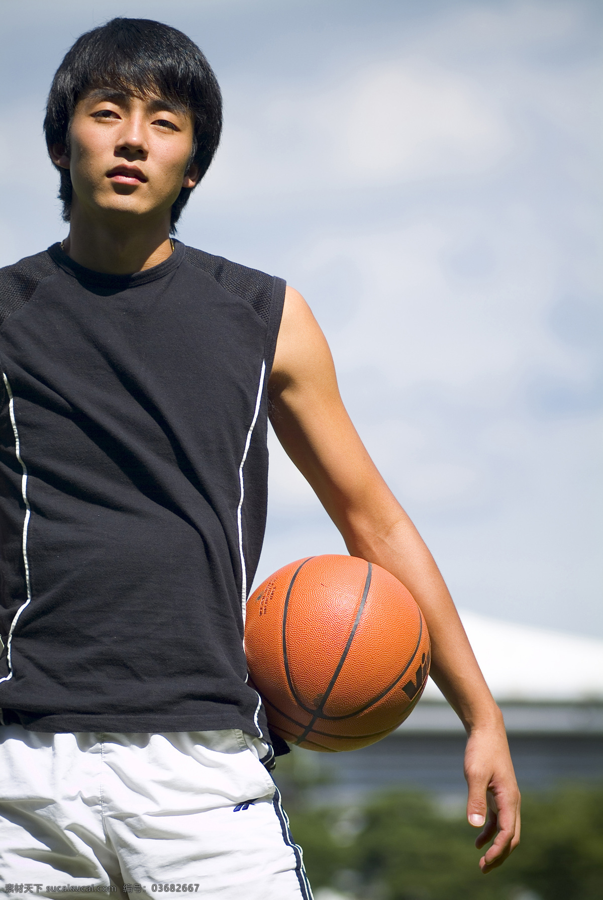 篮球 300 操场 打篮球 户外 青春活力 青年 少男 摄影素材 摄影图库 文化艺术 体育运动 psd源文件