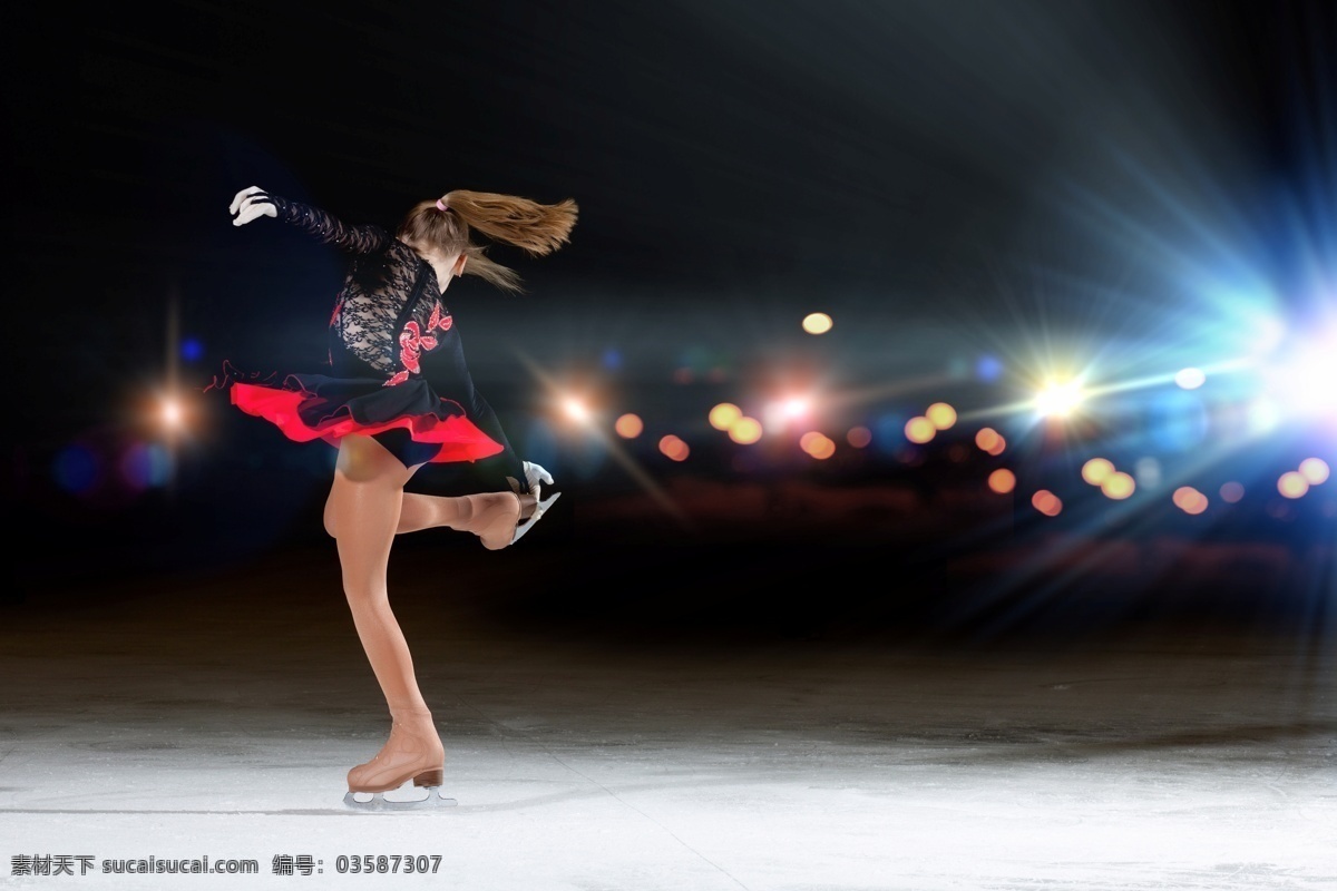 花样滑冰 光斑 灯光 冰面 美女 运动员 滑冰 运动 体育运动 生活百科