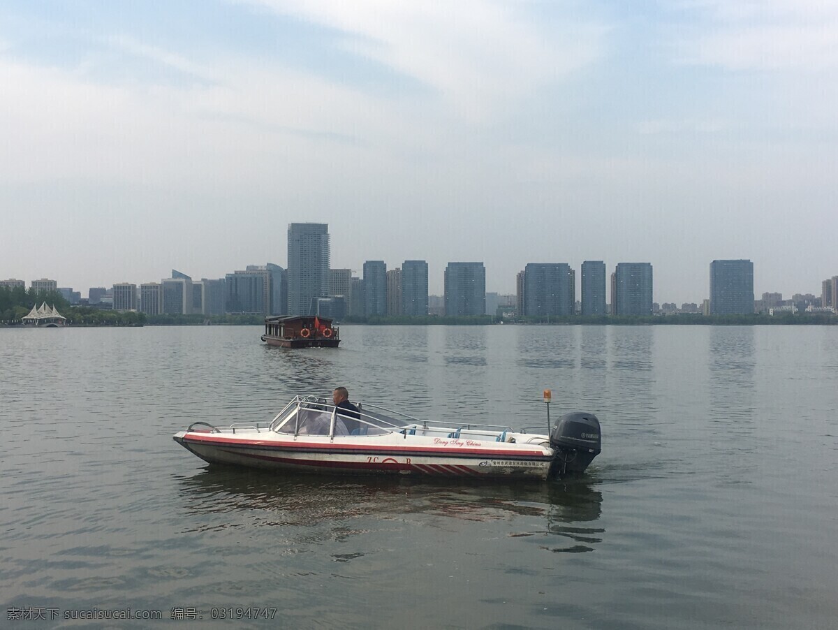 瓜渚湖 快艇 画舫船 船 湖面 自然景观 自然风景