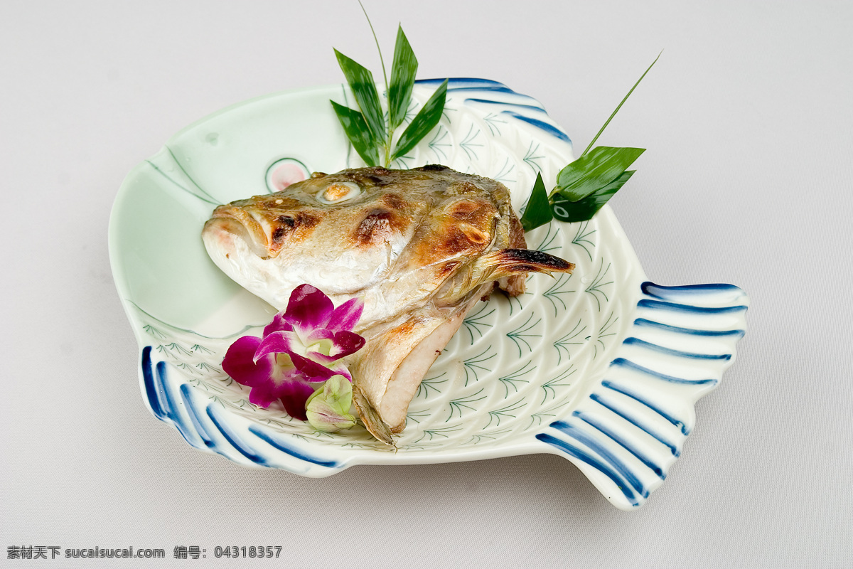 烧油甘鱼头 寿司 日本 美食 油甘鱼 鱼头 海鲜 烧烤 餐具 盘子 日本美食 餐饮美食