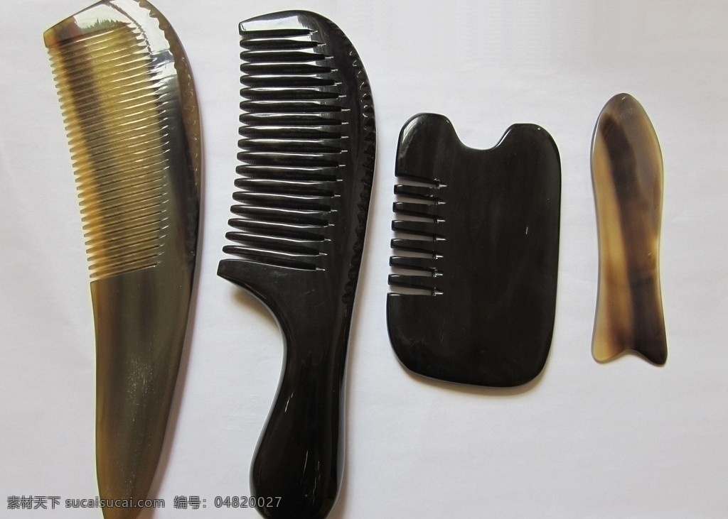 牛角材质 梳子 牛角梳子 梳理不勾发 滑爽自如 大小不一 形状不一 梳理头发工具 日常生活用品 生活用品 生活素材 生活百科