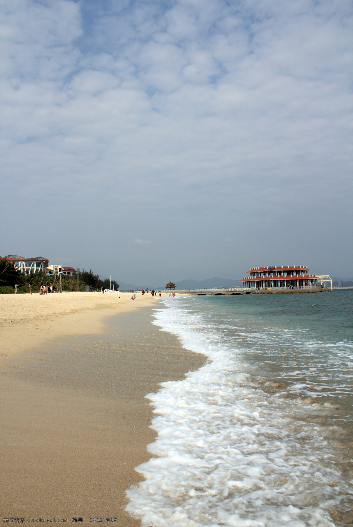 波涛 纯净 高清 国内旅游 海浪 海南 海水 海滩 蜈支洲海滨 三亚 蜈支洲 夏季港口 蓝天 游人 沙滩 白沙 植物 椰子林 酒店 珊瑚酒店 细沙 深蓝 浅蓝 瑰丽 漂亮 蜈支洲岛 旅游摄影 psd源文件