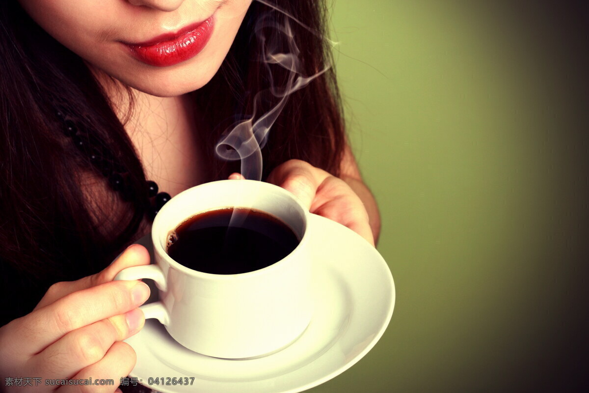 咖啡 美女图片 咖啡广告 杯子 饮品 美女 女人 女性 人物图片